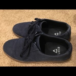 Travis Mathew Cuater Kruzers size 11